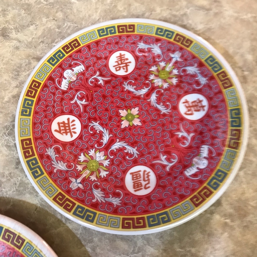 Set of 2 Melamine 6” plates by Koyo have Chinese “Tar Hong”#1006 design
